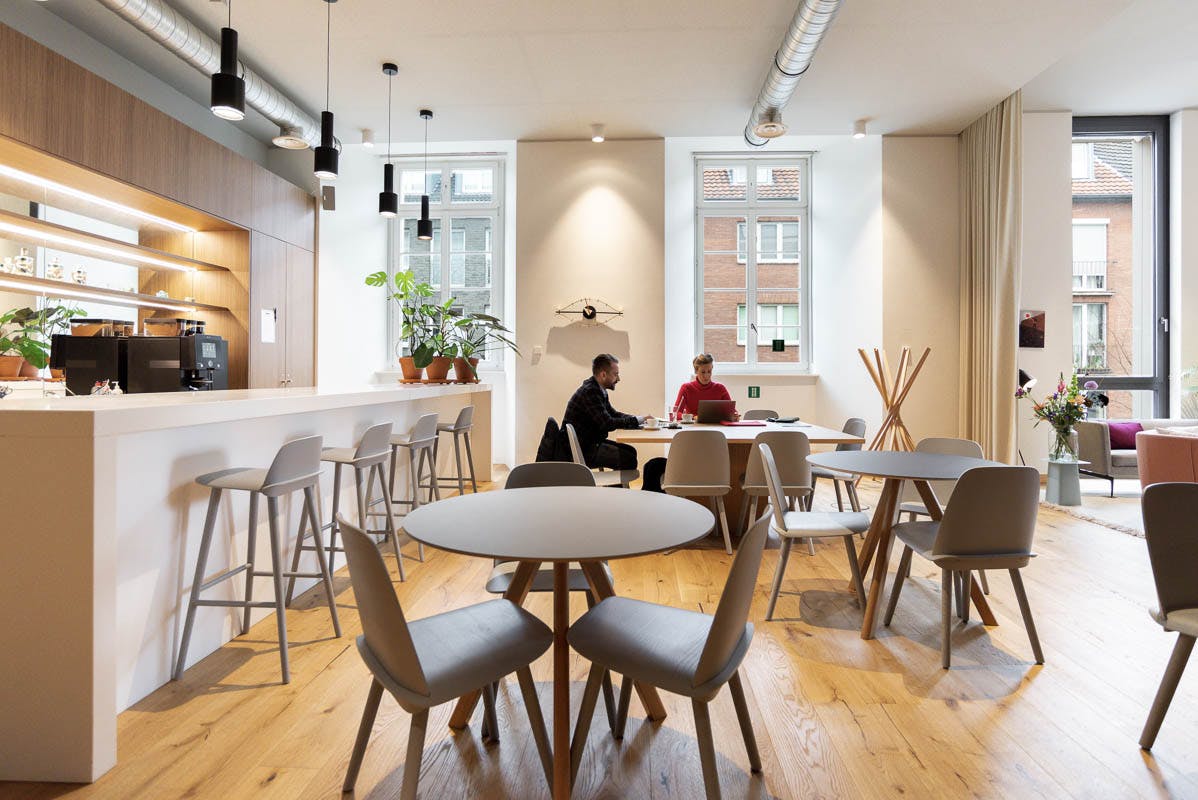 Office Space In Dusseldorf Spaces